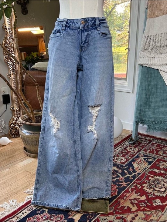 Denim - Wide Leg Distressed Blue Jeans - Women's